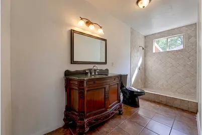 554 Pleasant Vista Drive, Dallas, TX 75217 - Photo 12