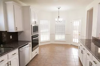 404 Belmont Court, Lewisville, TX 75067 - Photo 8