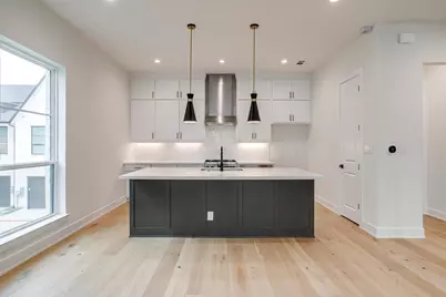 128 Garden Court E, Arlington, TX 76013 - Photo 2