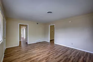 5916 Tourist Dr, North Richland Hills, TX 76117 - Photo 10