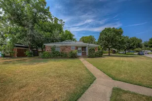 5916 Tourist Dr, North Richland Hills, TX 76117 - Photo 2