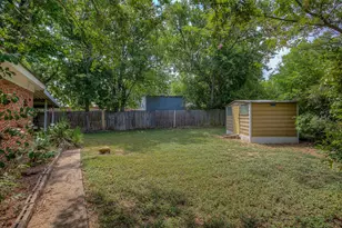 5916 Tourist Dr, North Richland Hills, TX 76117 - Photo 30
