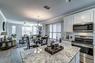 301 E Lamar St, McKinney, TX 75069 - Photo 4