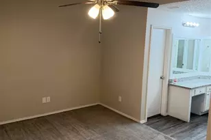 6206 Fernwood Dr, Arlington, TX 76001 - Photo 14
