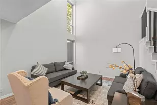550 E Avenue J, Grand Prairie, TX 75050 - Photo 8