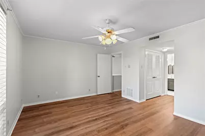 550 E Avenue J #B, Grand Prairie, TX 75050 - Photo 26