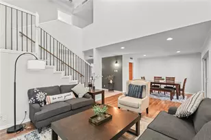 550 E Avenue J, Grand Prairie, TX 75050 - Photo 1