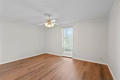 550 E Avenue J #B, Grand Prairie, TX 75050 - Photo 24