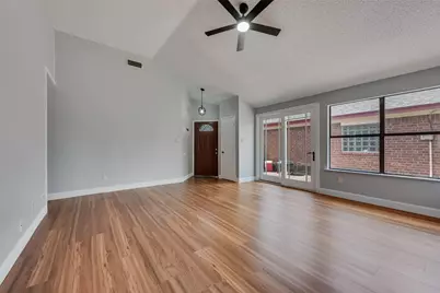 4745 Poppy Drive E, Fort Worth, TX 76137 - Photo 6