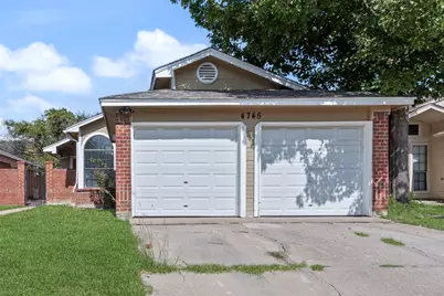 4745 Poppy Drive E, Fort Worth, TX 76137 - Photo 4