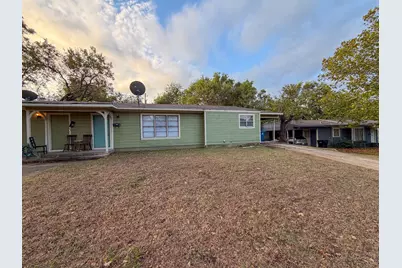 119 Vandenburg Drive, Denison, TX 75020 - Photo 2