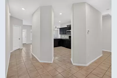 725 Gin Lake Trail, Fort Worth, TX 76120 - Photo 2