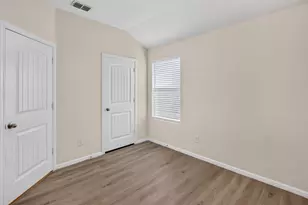 725 Gin Lake Trl, Fort Worth, TX 76120 - Photo 10