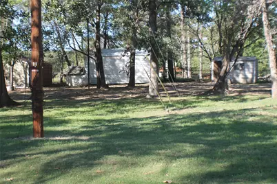 111 Daniel Drive, Mabank, TX 75156 - Photo 6