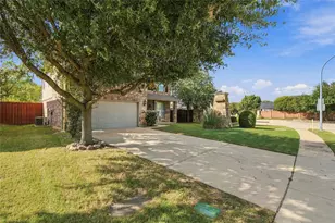 11329 Kenny Dr, Fort Worth, TX 76244 - Photo 2