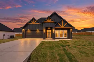 101 Connor Circle, Mabank, TX 75147 - Photo 1