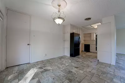 2906 Windmill Lane, Farmers Branch, TX 75234 - Photo 12