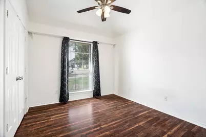 801 Bentree Drive, Fort Worth, TX 76120 - Photo 8