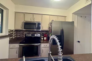 2805 Rio Branco St, Farmers Branch, TX 75234 - Photo 4