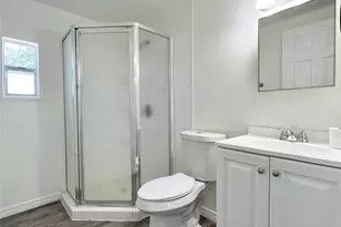 2625 E 12th St, Fort Worth, TX 76111 - Photo 8