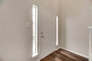2609 Creekbend Dr, Arlington, TX 76001 - Photo 4
