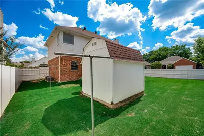 2609 Creekbend Drive, Arlington, TX 76001 - Photo 24