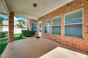 2609 Creekbend Dr, Arlington, TX 76001 - Photo 22