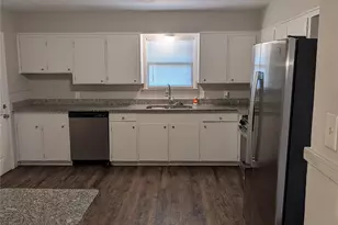 6413 Lambeth Ln, Fort Worth, TX 76112 - Photo 6