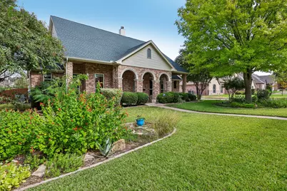 6324 Canyon Trail, Lake Worth, TX 76135 - Photo 2