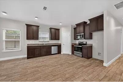 1719 Park Street, Commerce, TX 75428 - Photo 8
