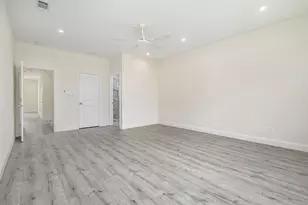 9840 Wyndbrook Dr, Frisco, TX 75035 - Photo 10