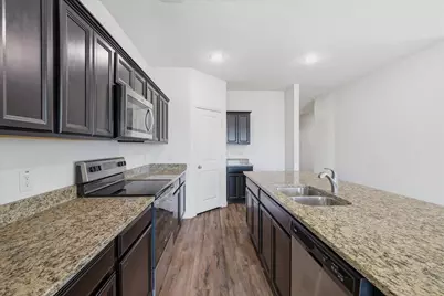 304 Sabine River Road, Glenn Heights, TX 75154 - Photo 6