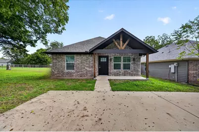 307 N Colbert Avenue, Sherman, TX 75090 - Photo 1