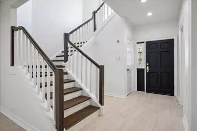 4611 Oconnor Court, Irving, TX 75062 - Photo 2