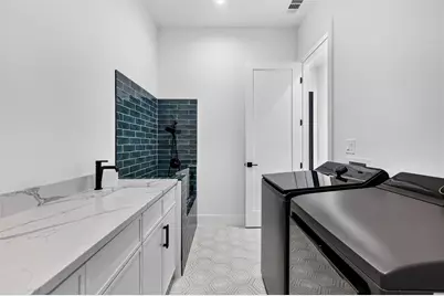 5803 Velasco Avenue, Dallas, TX 75206 - Photo 26