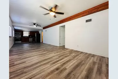 231 W Hull Street #F, Denison, TX 75020 - Photo 2
