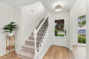 900 Blossomwood Ct, Arlington, TX 76017 - Photo 8