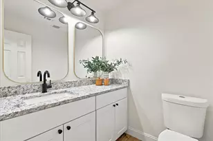 900 Blossomwood Ct, Arlington, TX 76017 - Photo 28