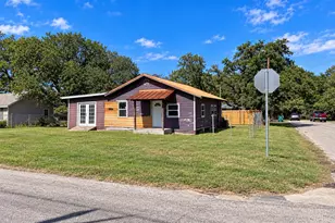 415 E Clifton St, Stephenville, TX 76401 - Photo 1