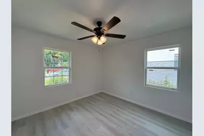 522 Donald Drive, Garland, TX 75041 - Photo 10