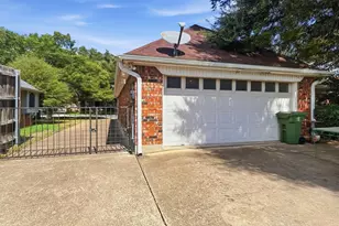 7308 Spurgeon Ct, North Richland Hills, TX 76180 - Photo 34