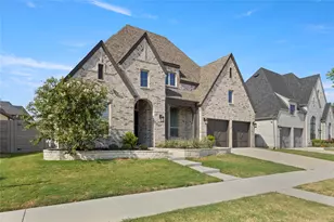 2212 Strolling Wy, Argyle, TX 76226 - Photo 2