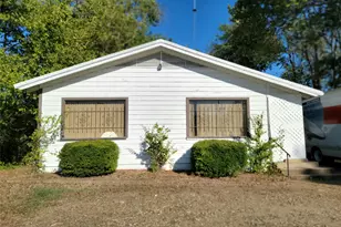 203 S Walnut, Clarksville, TX 75426 - Photo 2