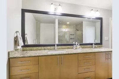 1001 Belleview Street #307, Dallas, TX 75215 - Photo 18