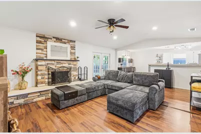 2804 Mintwood Place, Arlington, TX 76016 - Photo 4