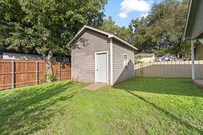 801 Trinity Street, Cleburne, TX 76031 - Photo 6