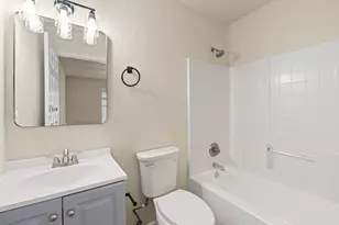 801 Trinity St, Cleburne, TX 76031 - Photo 18