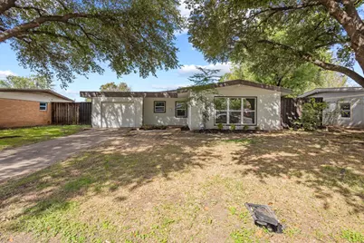1715 Salem Street, Irving, TX 75061 - Photo 2