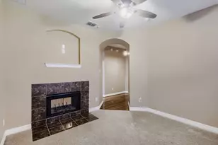 412 Crossbill Ln, Little Elm, TX 75068 - Photo 8