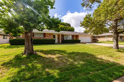 3805 Fenton Avenue, Fort Worth, TX 76133 - Photo 2